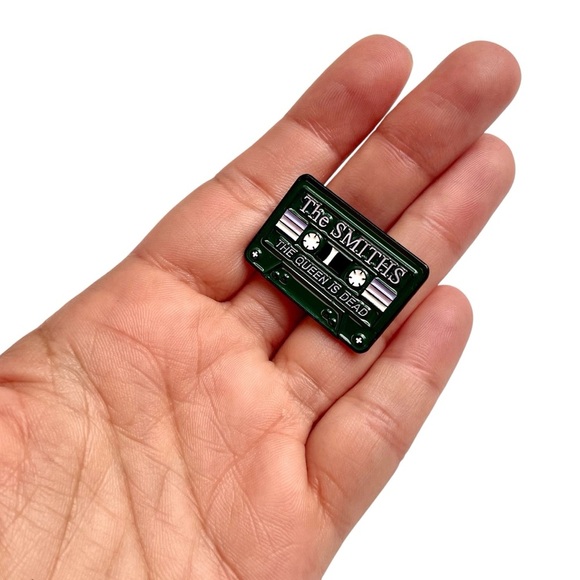 The Smiths 80s Music Tape Enamel Pin - Retro Punk Rock Brooch for Rocker Style - Picture 3 of 5